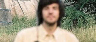 foto borrosa del marcel